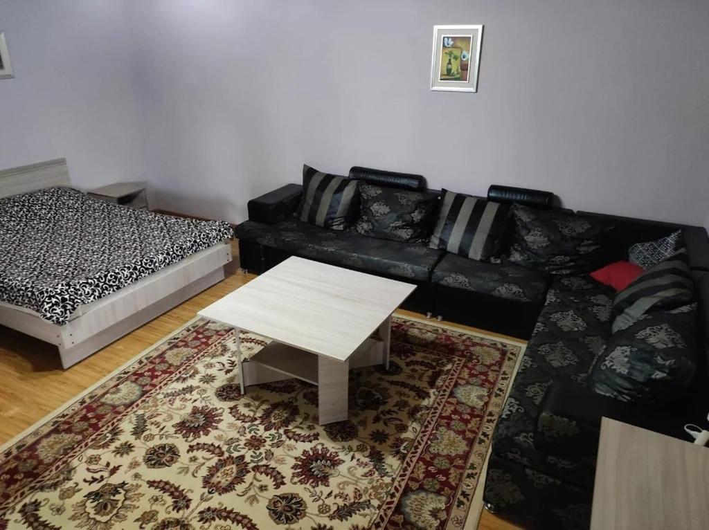 В Гостях На Иссык-Куле Hotel Cholpon-Ata Ngoại thất bức ảnh